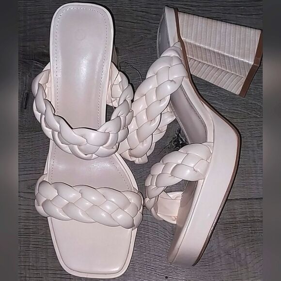 Super cute Apricot 2 braid band sandle heels sz 8.5 - Picture 4 of 8